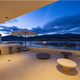 Selection of 5 bedroom seafront villas with pool on Ciovo near Trogir, sleeps 10